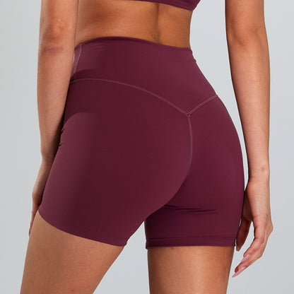 Contour Bike Short in Wine